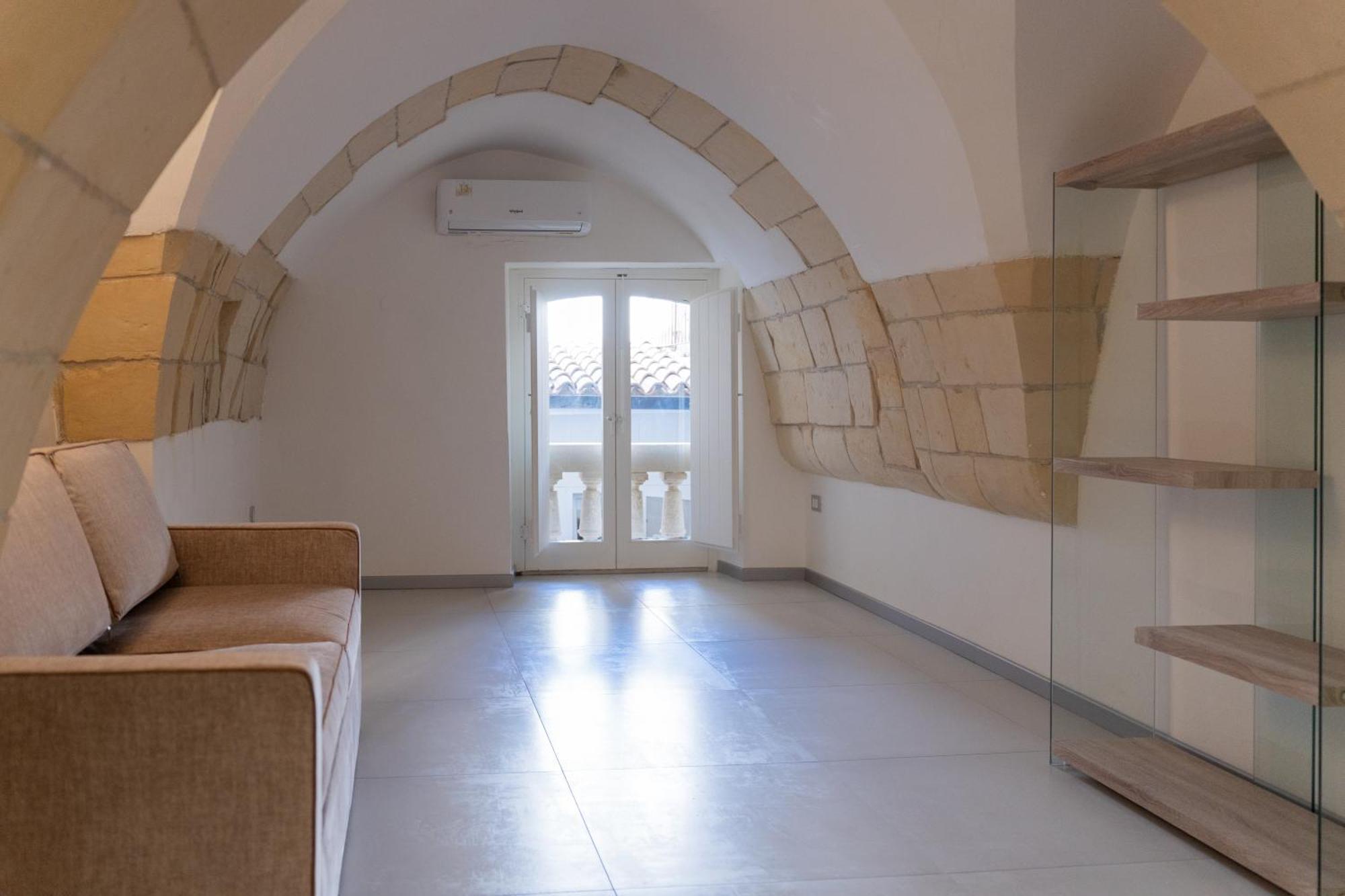 Dimora Barocca Luxury Suites Лечче Екстер'єр фото