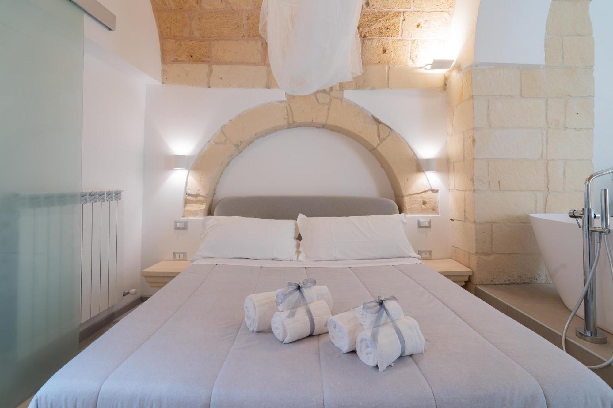 Dimora Barocca Luxury Suites Лечче Екстер'єр фото