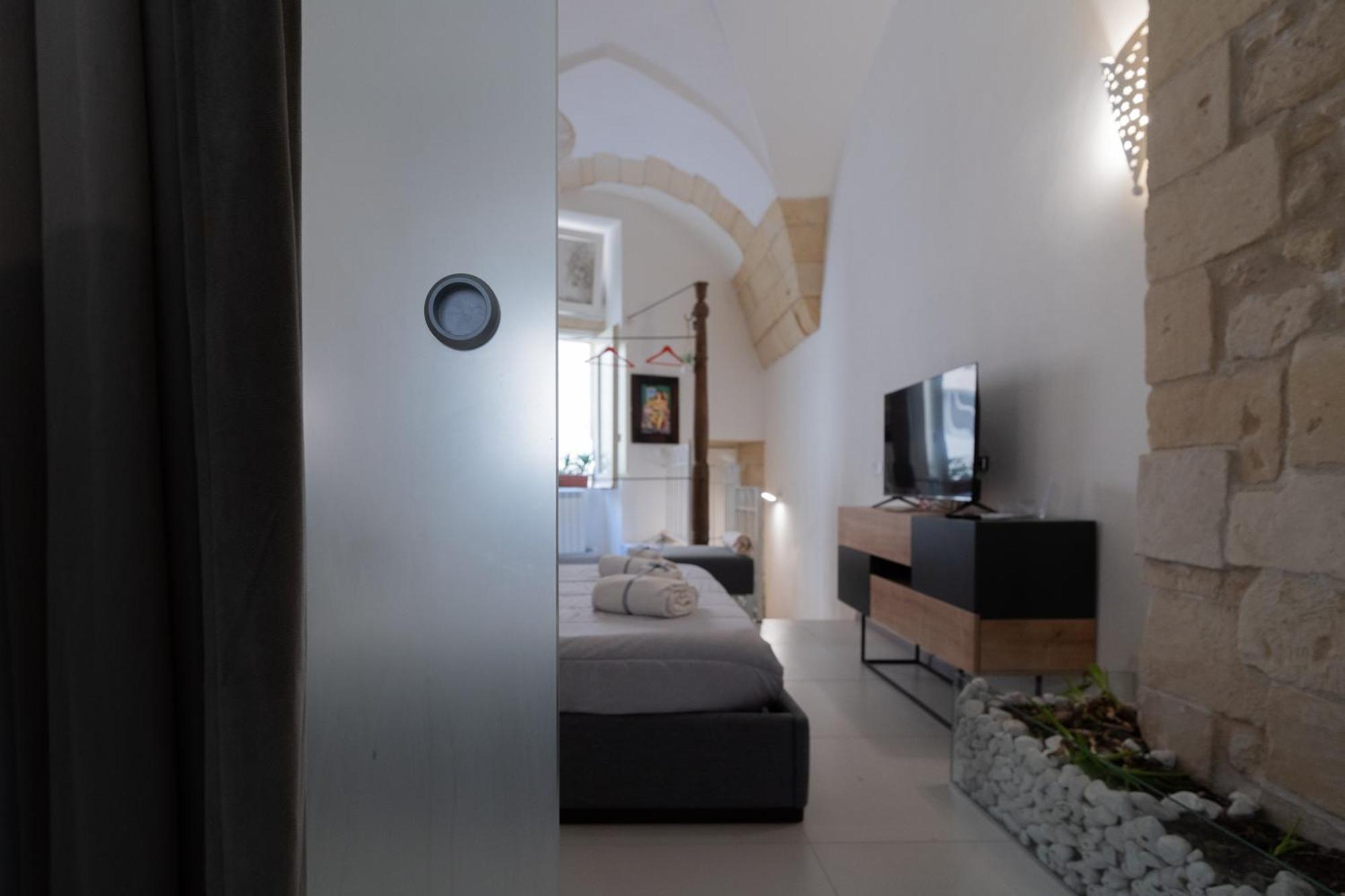 Dimora Barocca Luxury Suites Лечче Екстер'єр фото