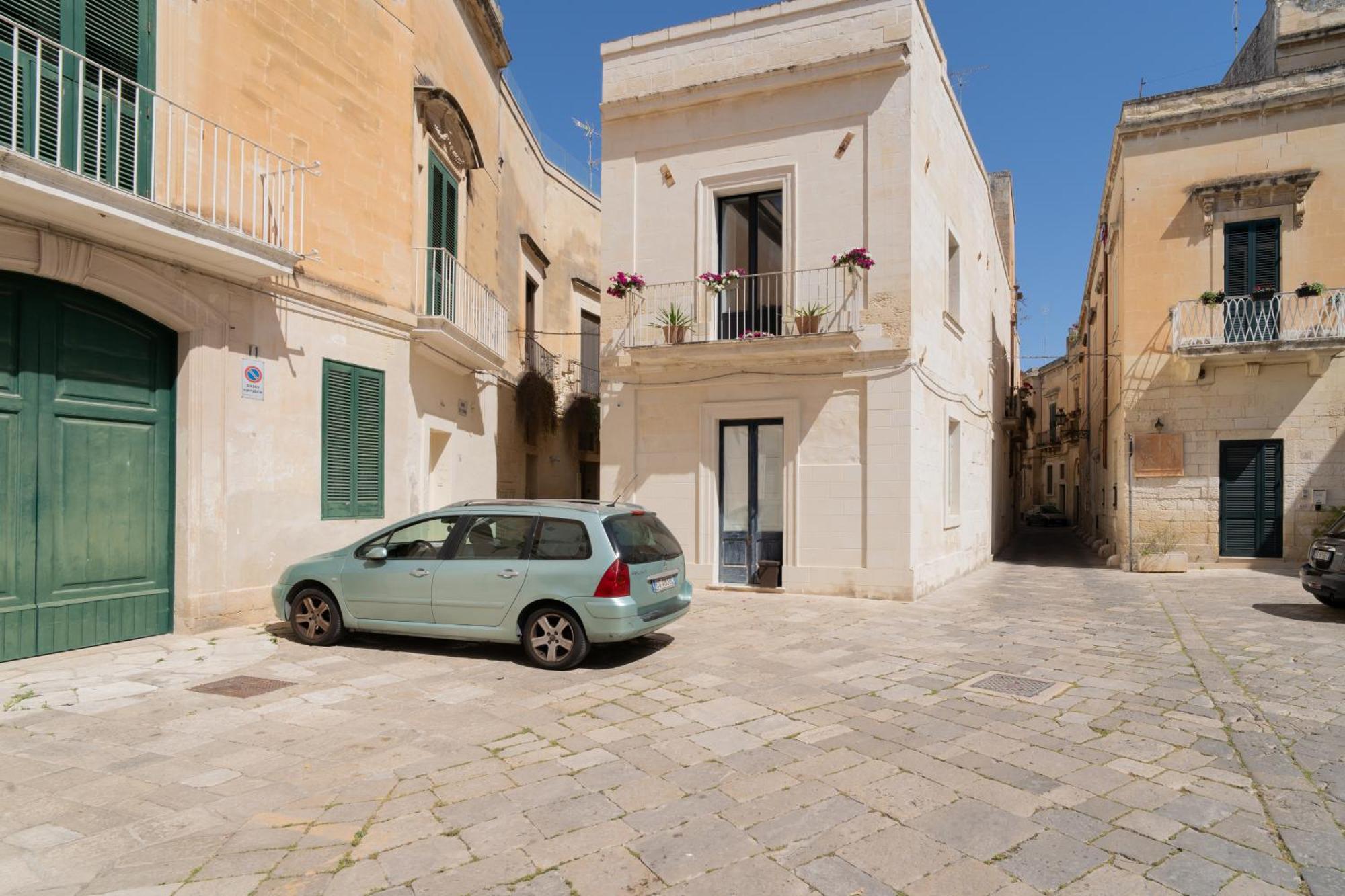 Dimora Barocca Luxury Suites Лечче Екстер'єр фото