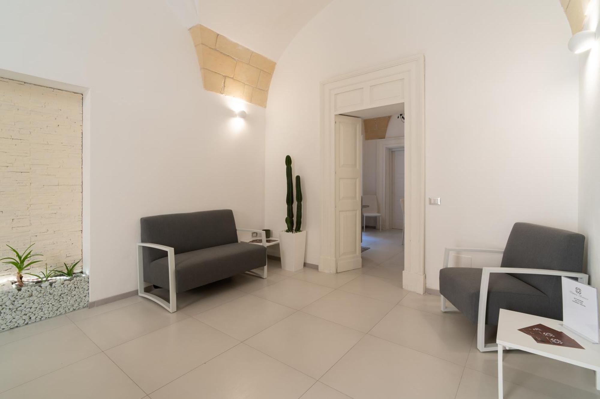 Dimora Barocca Luxury Suites Лечче Екстер'єр фото