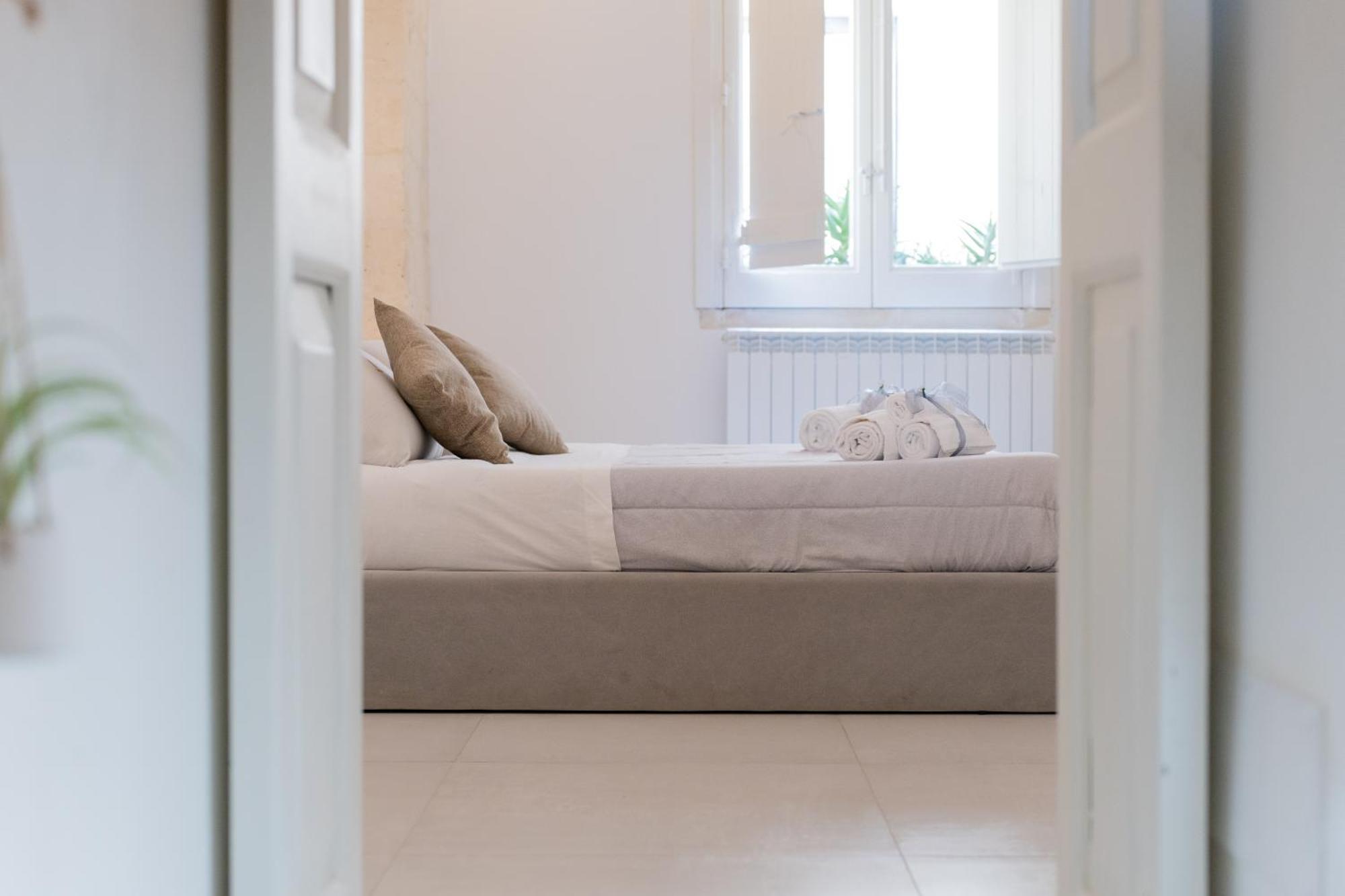 Dimora Barocca Luxury Suites Лечче Екстер'єр фото